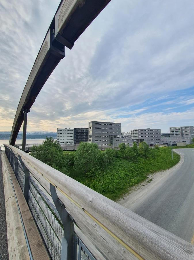 Northern Dreams Apartment With Free Parking Tromso Exterior photo
